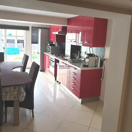 Aparthotel Alanahouseo